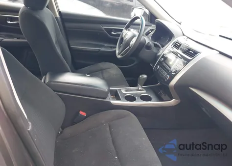 2015 Nissan Altima из США, поврежденный, VIN 1N4AL3AP3FN874580